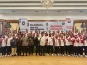 Bupati Kukar Edy Damansyah Lantik Pengurus ASKAB PSSI