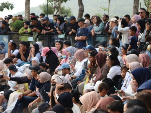 Penonton Obelix Sea View Yogyakarta Terpukau Saksikan Kesenian Kukar