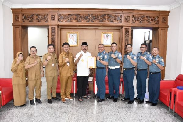 SilaturahmiKomandanLanalBalikpapan2_copy_675x450f