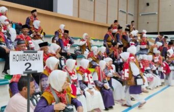 Bupati Kukar Lepas 530 Jamaah Haji
