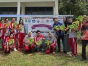 SMP Negeri 1 Damai Panen Sawi Hasil Budidaya Hidroponik