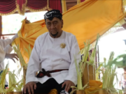 Memaknai Kesakralan Erau: Ritual Beluluh, Pembersihan Diri Sultan di Tengah Gempuran Zaman