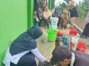 Prodi Teknika Polnes Gelar Pelatihan Urban Farming bagi Masyarakat Lanjut Usia Produktif