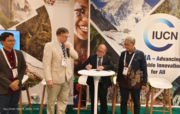 WhatsApp Image 2025-10-12 at 20.05.57o