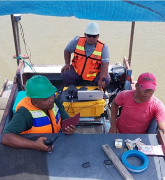 Jurusan Teknik Sipil Polnes Lakukan Pengukuran Batimetri untuk Perencanaan Jembatan Sambaliung