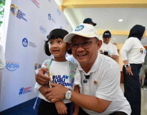 Kemendikdasmen Resmi Luncurkan Bulan Guru Nasional 2025